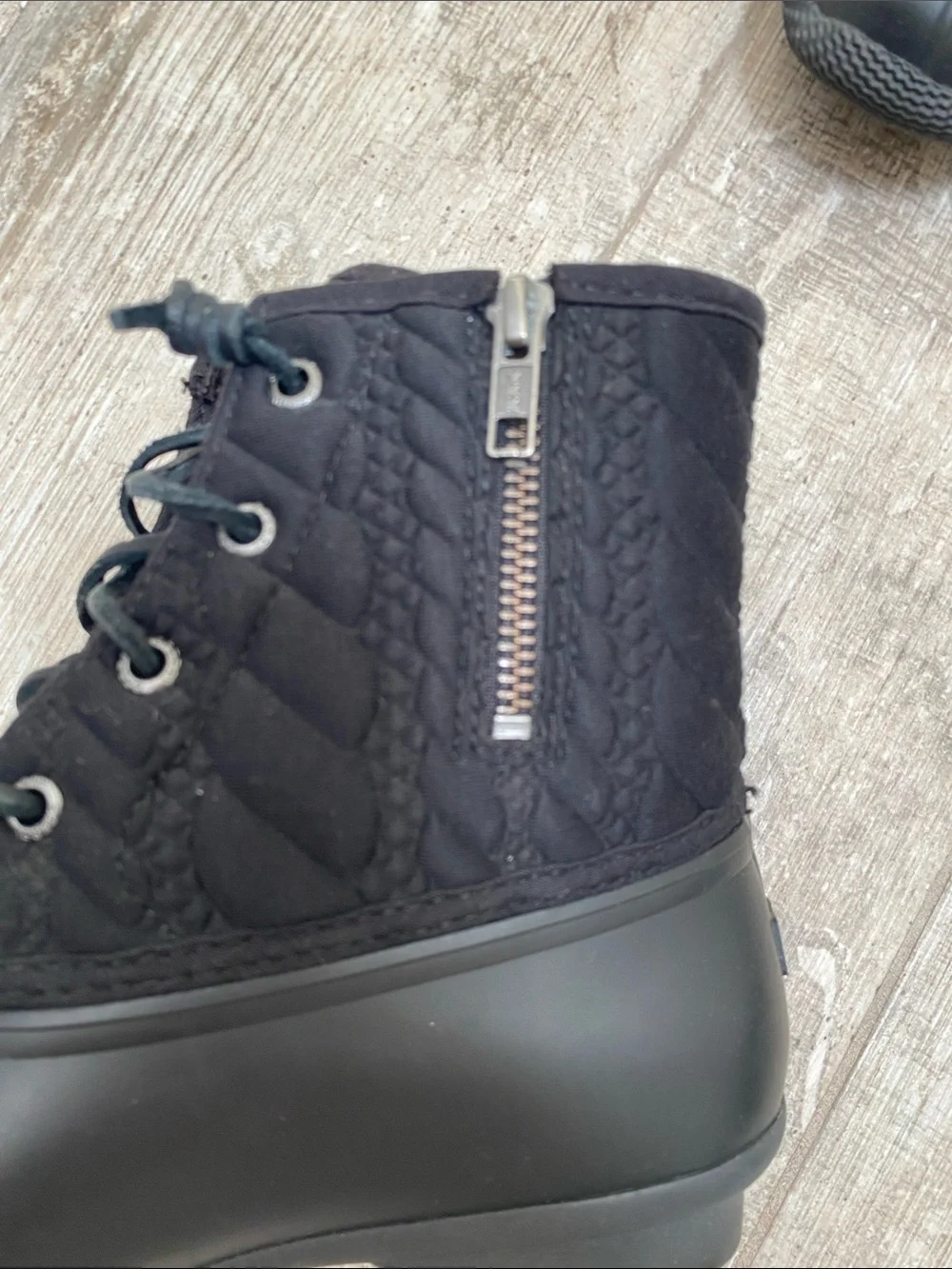 Sperry Black Quilted Waterproof Winter Duck Boots